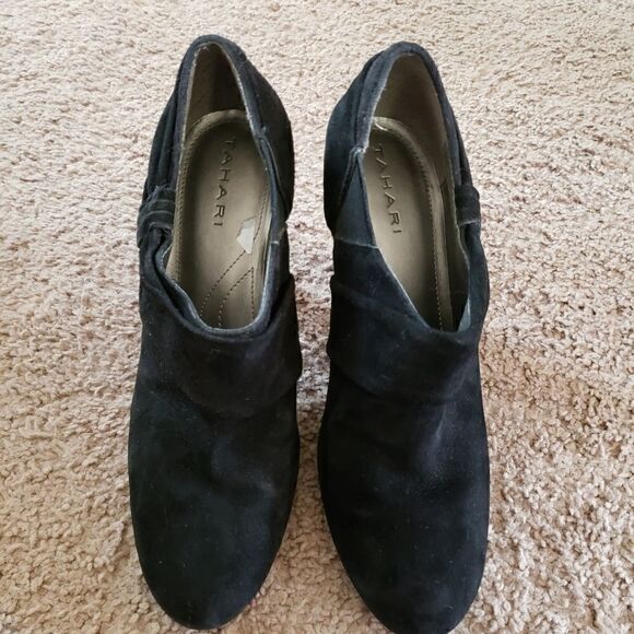 Tahari black booties 6 - Picture 2 of 6